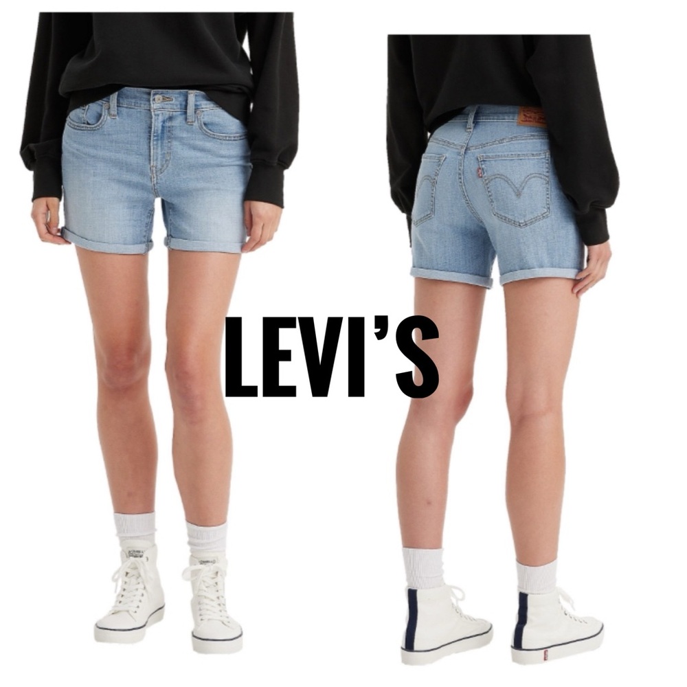Levi’s Women’s Light Blue Mid Length Denim  Shorts size 28